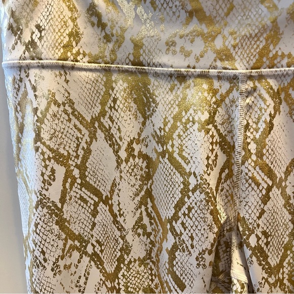 Fabletics Gold and White Snake Pattern Leggings - Picture 8 of 13